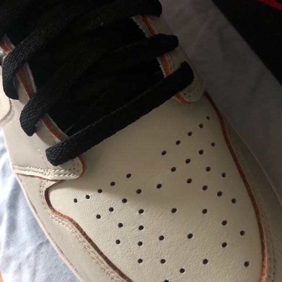 ❌❌❌Sold ❌❌❌Jordan 1 NYC TO PARIS - Picture 2 of 7